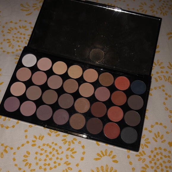 High end Beauty bundle - Picture 4 of 5